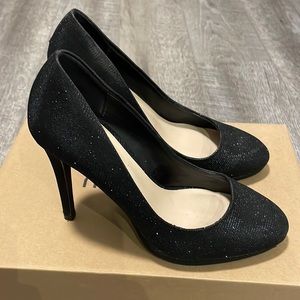 Le Chateau Sparkle Heels Size 7